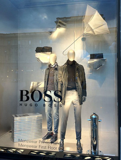 allestimento vetrine abbigliamento uomo Hugo Boss