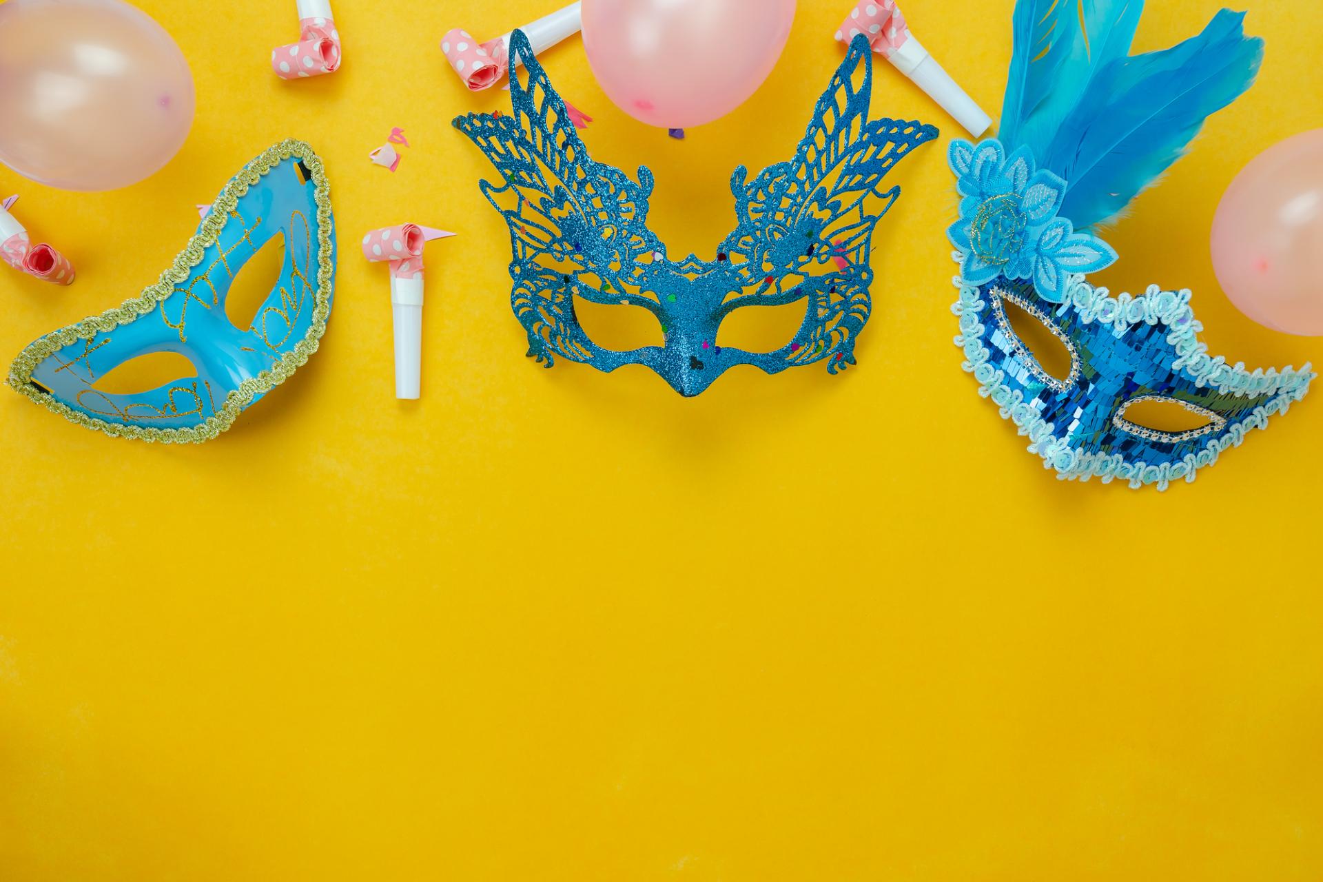 Allestire le vetrine per Carnevale con professionalità