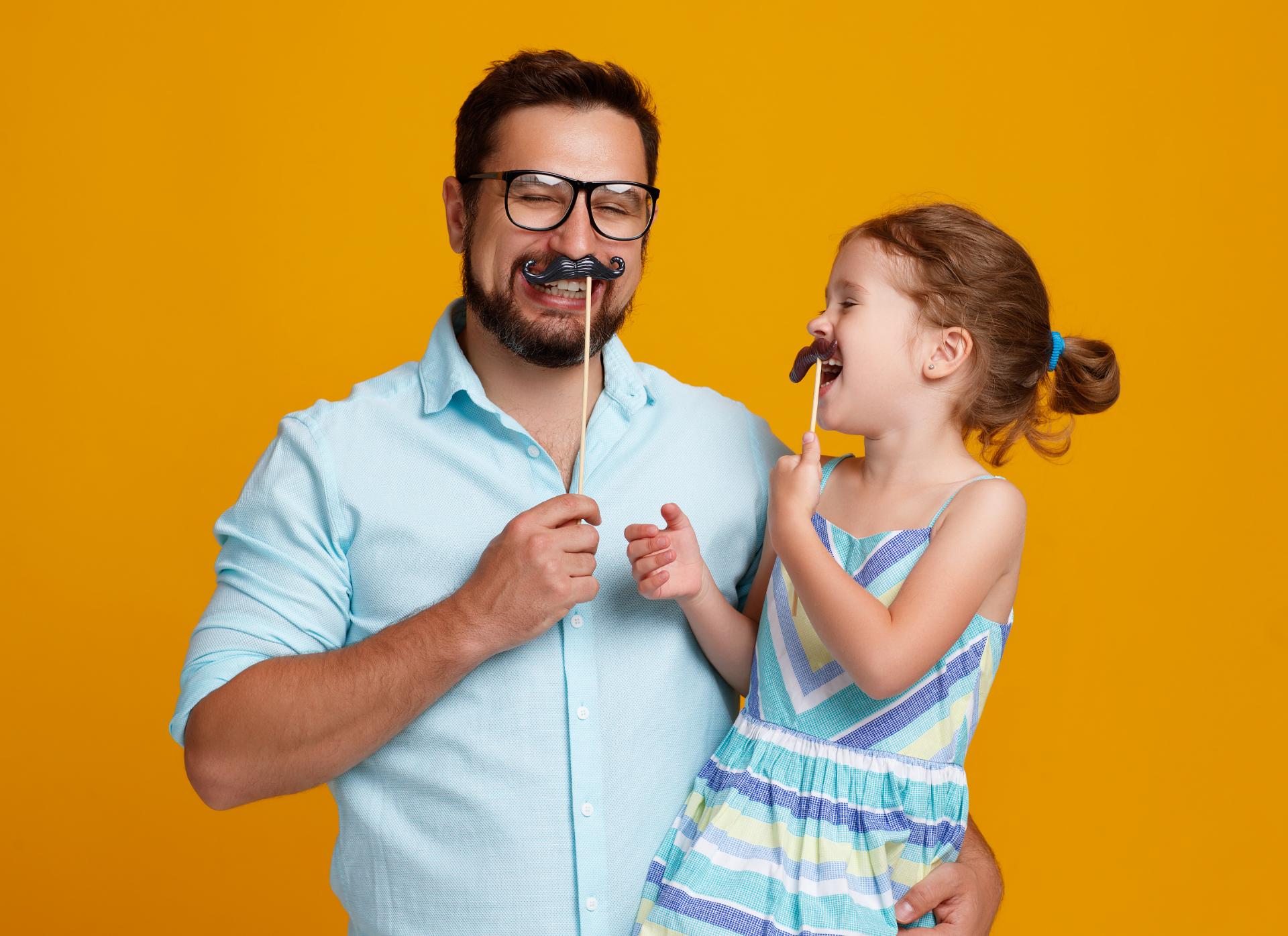 Allestimento vetrine per la Festa del Papà: Falle speciali.